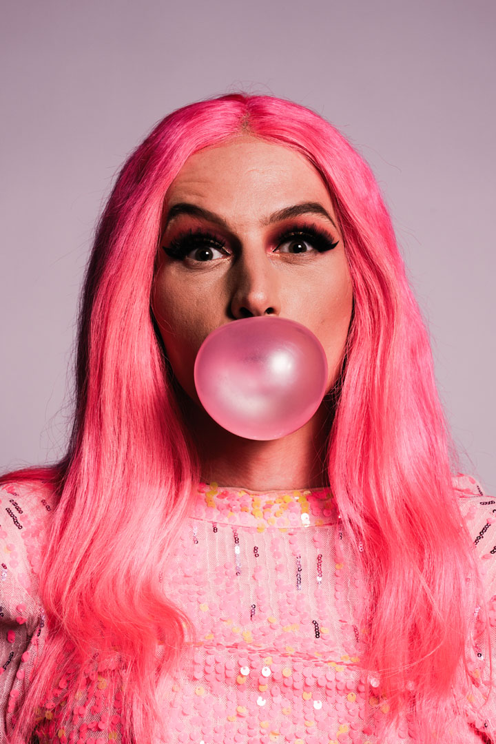 Faye Ferry — studio portrait, queer photography Rotterdam 2024, Luca van Ruiten