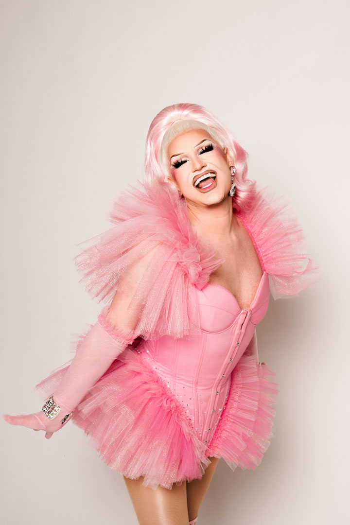Mandy McCandy — drag performer studio portrait, Rotterdam 2024 — Luca van Ruiten photography